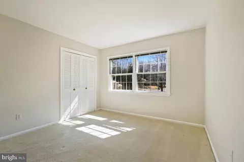 Bedroom - 1554 Forest Villa Ln, Mclean, VA 22101 photo 1 of 6