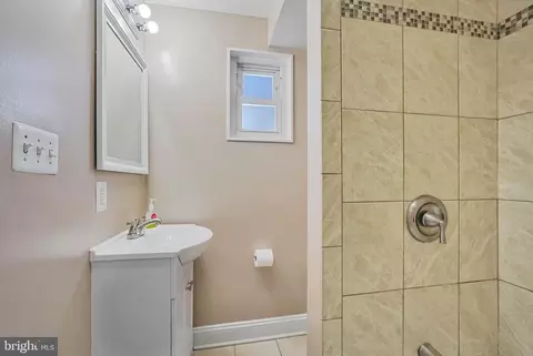 5928 Camberly Ave, Springfield, VA 22150 photo 21