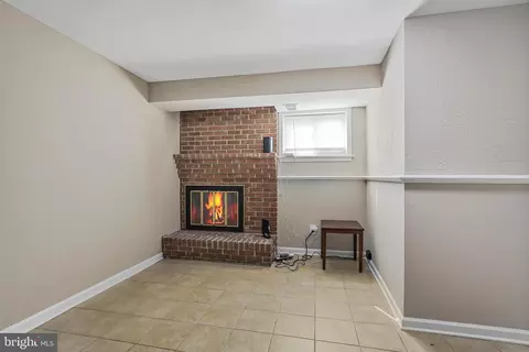 5928 Camberly Ave, Springfield, VA 22150 photo 17