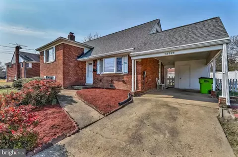 5928 Camberly Ave, Springfield, VA 22150 photo 3