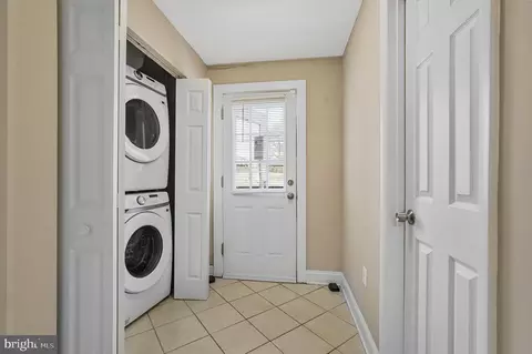 5928 Camberly Ave, Springfield, VA 22150 photo 18