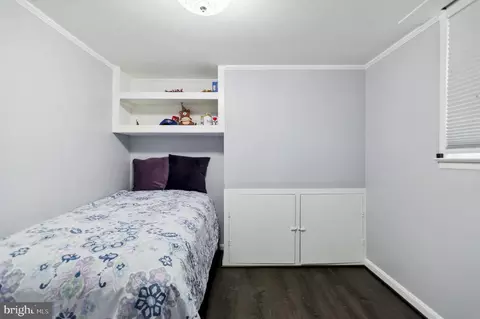 Bedroom - 6001 Brandon Ave, Springfield, VA 22150 photo 13 of 14
