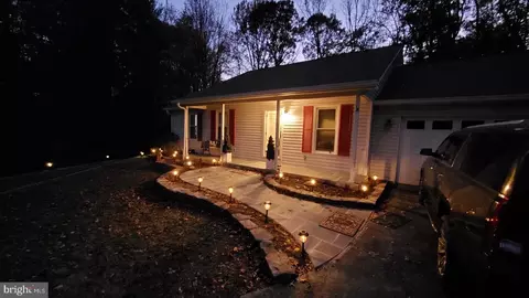 7266 Linden Tree Ln, Springfield, VA 22152 photo 26