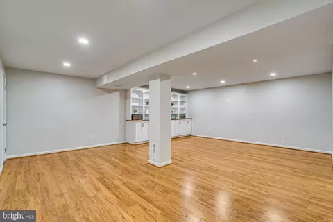 7266 Linden Tree Ln, Springfield, VA 22152 photo 16
