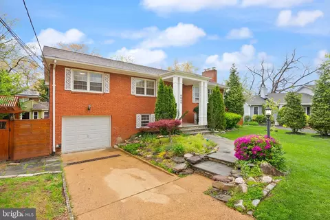 5924 Kimble Ct, Falls Church, VA 22041