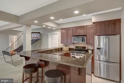 Kitchen - 1421 Mayhurst Blvd, Mclean, VA 22102 photo 2 of 11