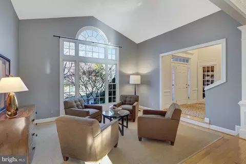 Living - 1421 Mayhurst Blvd, Mclean, VA 22102 photo 5 of 10