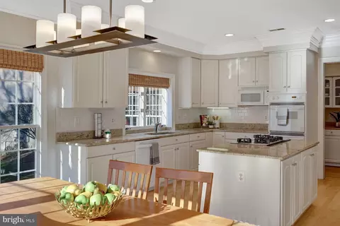 Kitchen - 1421 Mayhurst Blvd, Mclean, VA 22102 photo 3 of 11