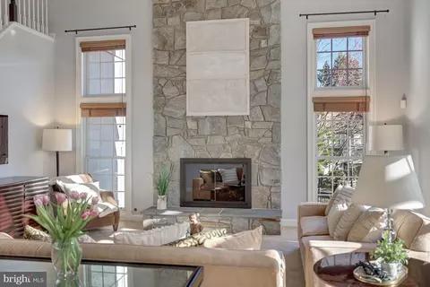 Living - 1421 Mayhurst Blvd, Mclean, VA 22102 photo 6 of 10