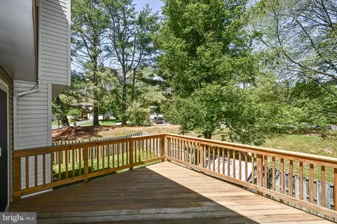 Exterior - 8003 Steeple Chase Ct, Springfield, VA 22153 photo 4 of 8