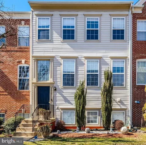 7839 Seth Hampton Dr, Alexandria, VA 22315