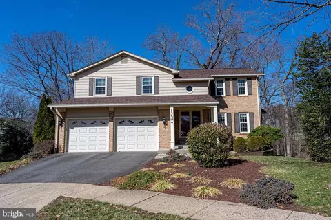 13504 Water Birch Ct, Fairfax, VA 22033