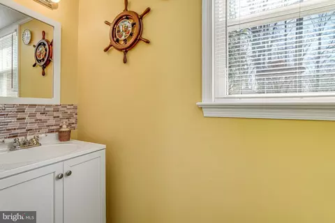 7606 Lauralin Pl, Springfield, VA 22150 photo 22