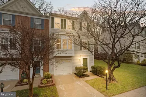 7712 Shadowcreek Ter, Springfield, VA 22153