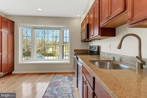 Kitchen - 7303 Rolling Oak Ln, Springfield, VA 22153 photo 3 of 3