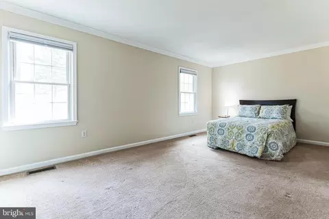 Bedroom - 7303 Rolling Oak Ln, Springfield, VA 22153 photo 1 of 6