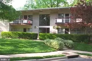 7734 Donnybrook Ct #208, Annandale, VA 22003