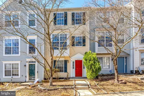 6212 William Mosby Dr, Centreville, VA 20121