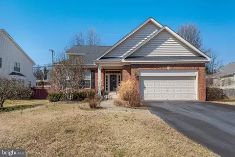 5204 Pine Crossing Ln, Burke, VA 22015