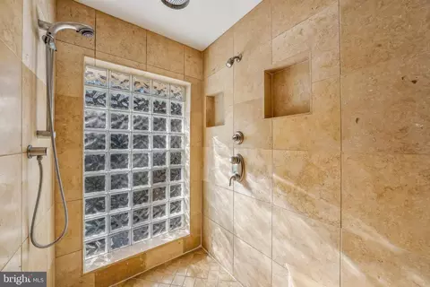 4118 River St N, Mclean, VA 22101 photo 35