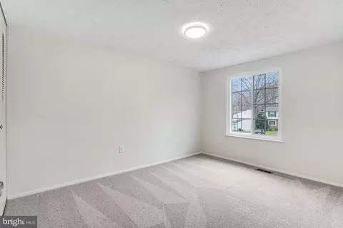 8288 Morning Dew Ct, Springfield, VA 22153 photo 19