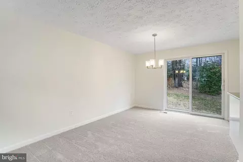 8288 Morning Dew Ct, Springfield, VA 22153 photo 9