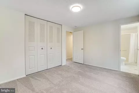 8288 Morning Dew Ct, Springfield, VA 22153 photo 17