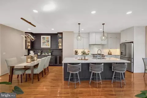 Kitchen - 11440 Hollow Timber Ct, Reston, VA 20194 photo 1 of 6