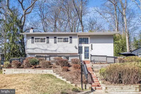 6330 Camilla St, Springfield, VA 22152