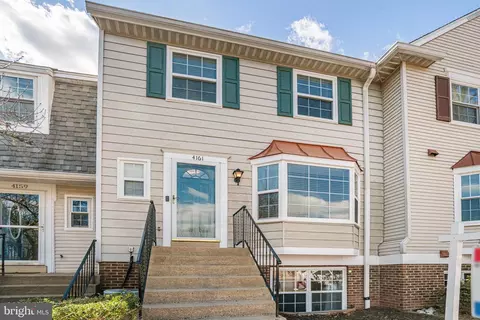 4161 Pleasant Meadow Ct #97-B, Chantilly, VA 20151