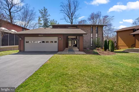 5213 Bradfield Dr, Burke, VA 22015 photo 2