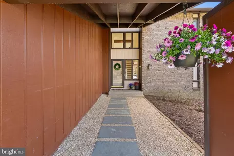 5213 Bradfield Dr, Burke, VA 22015 photo 42