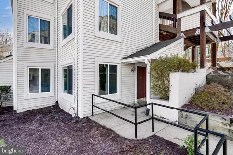 10320 Luria Commons Ct #1 A, Burke, VA 22015