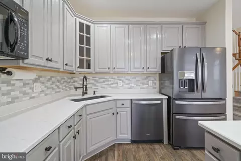 7315 Hampton Manor Pl, Springfield, VA 22150 photo 13