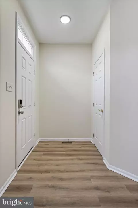 7315 Hampton Manor Pl, Springfield, VA 22150 photo 7