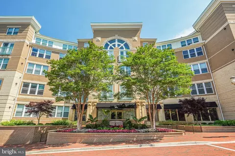 12000 Market St #216, Reston, VA 20190