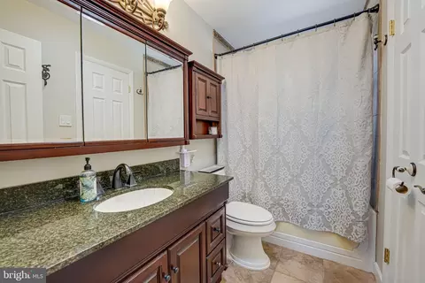 5527 Queensberry Ave, Springfield, VA 22151 photo 18