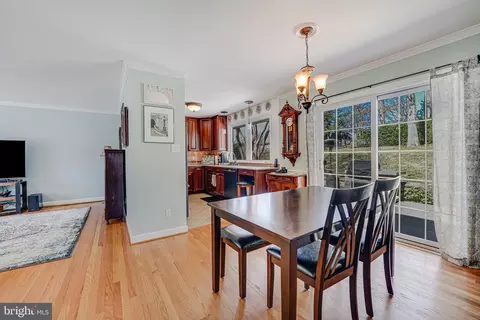 5527 Queensberry Ave, Springfield, VA 22151 photo 9