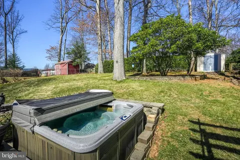 5527 Queensberry Ave, Springfield, VA 22151 photo 38