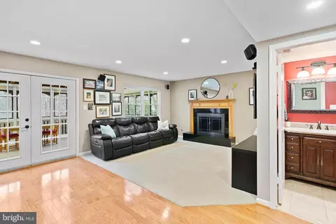 7605 Maritime Ln, Springfield, VA 22153 photo 28
