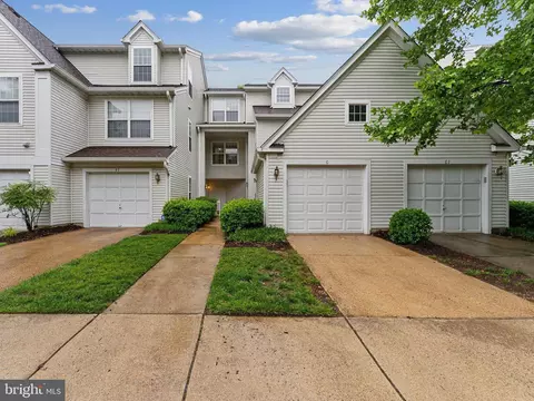 6603 Netties Ln #1706, Alexandria, VA 22315