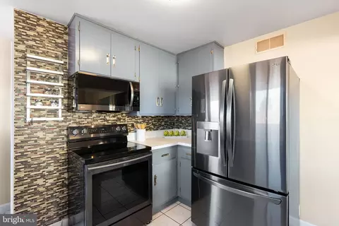 5811 Brunswick St, Springfield, VA 22150 photo 11
