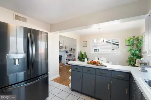 5811 Brunswick St, Springfield, VA 22150 photo 12