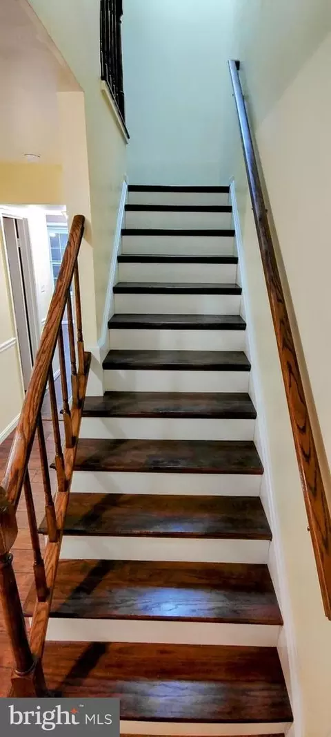 Entry Way - 8701 Shadowlake Way, Springfield, VA 22153 photo 1 of 17