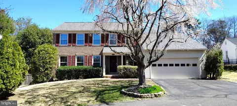 Exterior - 8701 Shadowlake Way, Springfield, VA 22153 photo 1 of 5