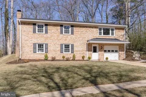 6617 Sandover Ct, Springfield, VA 22152 photo 5