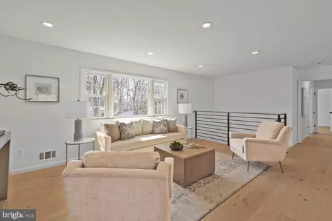 6617 Sandover Ct, Springfield, VA 22152 photo 12