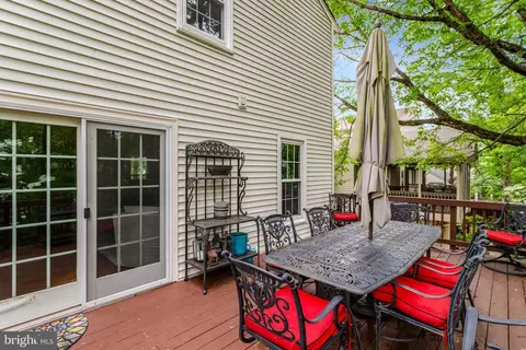 7006 Maple Tree Ln, Springfield, VA 22152 photo 44