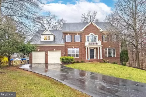 3817 Bell Manor Ct, Falls Church, VA 22041