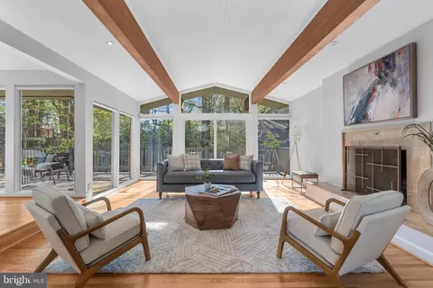 Living - 1436 Laburnum St, Mclean, VA 22101 photo 1 of 7